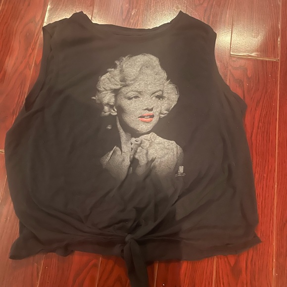Marilyn Monroe crop shirt - Picture 1 of 2